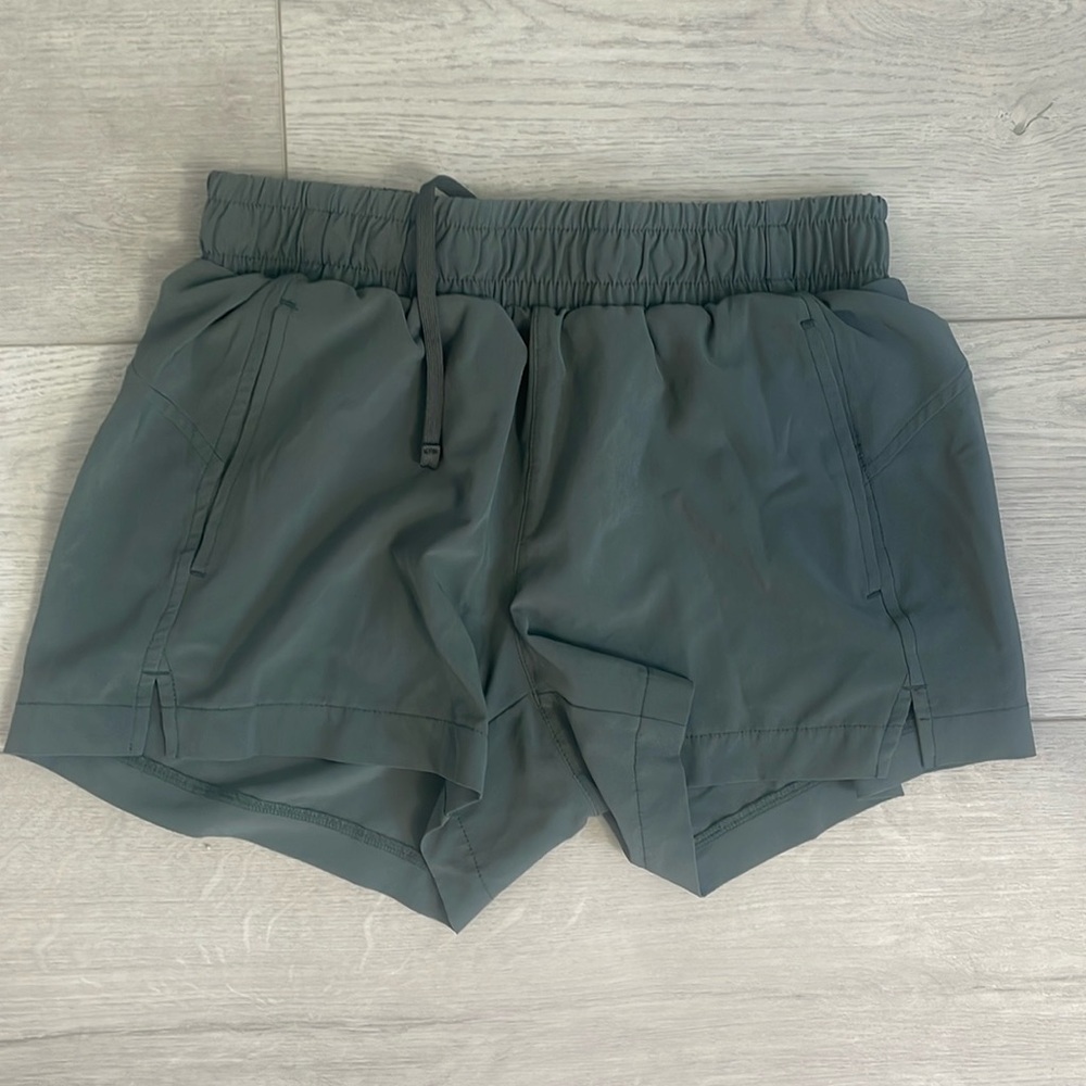 Z by Zella women’s shorts